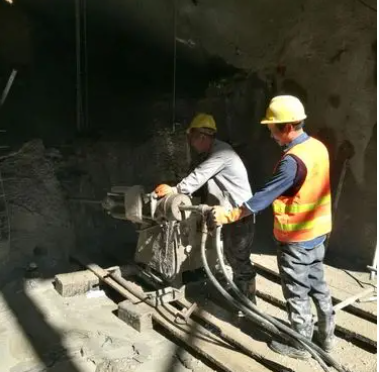 温宿水下抗分散灌浆料特点 水下不分散注浆料介绍